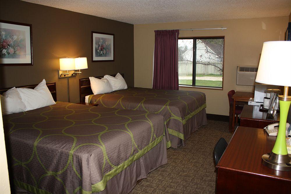 Motel Super 8 By Wyndham Carroll Exterior foto