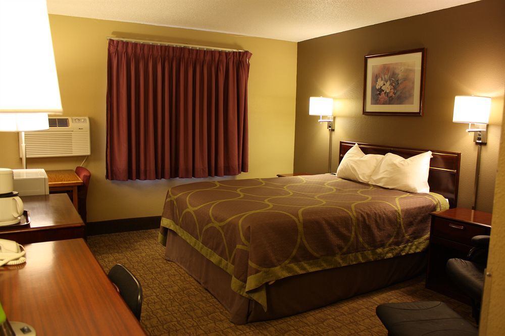 Motel Super 8 By Wyndham Carroll Exterior foto